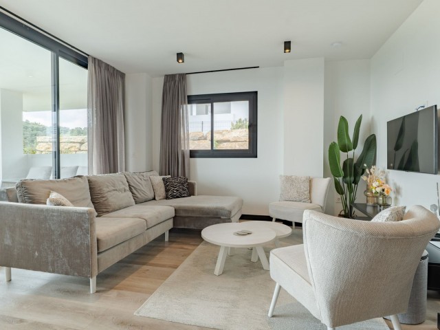 Appartement avec 3 Chambres  à Mijas