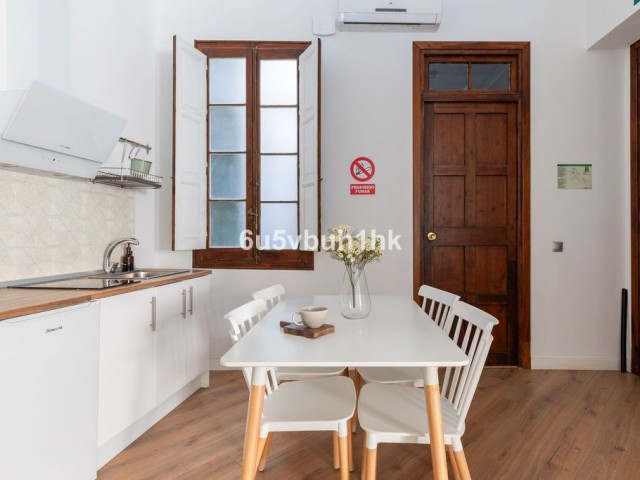 Appartement avec 3 Chambres  à Málaga
