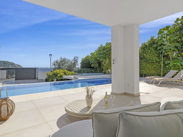 3 Bedrooms Villa in Mijas