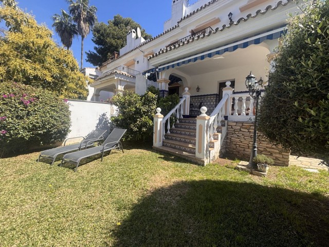 Villa, Nueva Andalucia