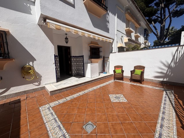 3 Schlafzimmer Villa in Nueva Andalucía