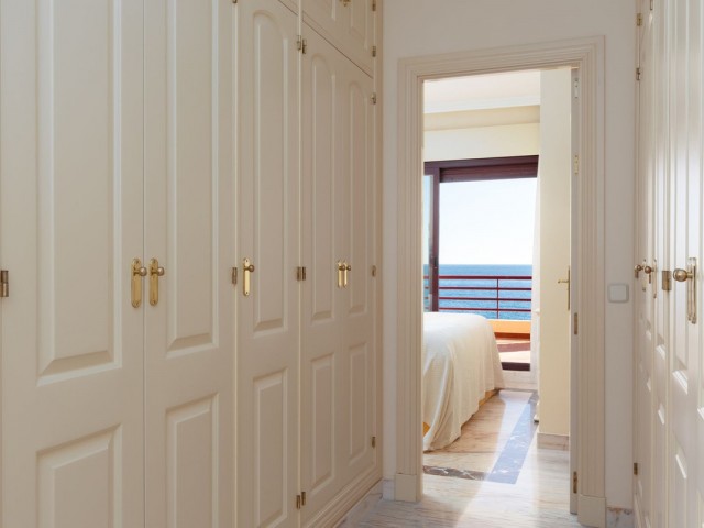 Appartement avec 3 Chambres  à Torrequebrada