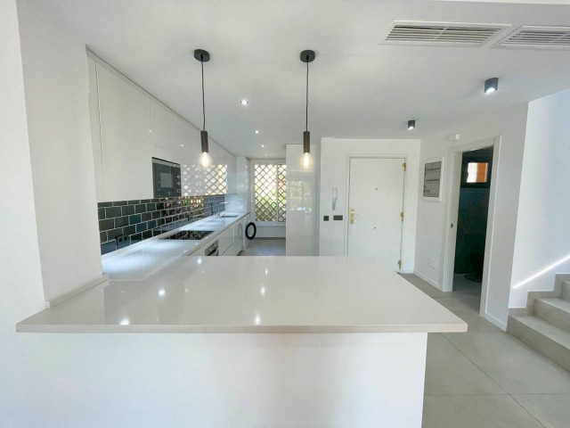 3 Bedrooms Townhouse in El Paraiso