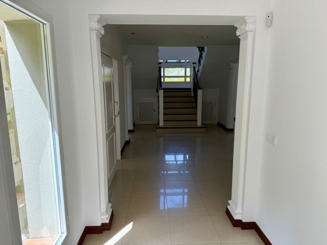 6 Schlafzimmer Villa in Sotogrande Costa