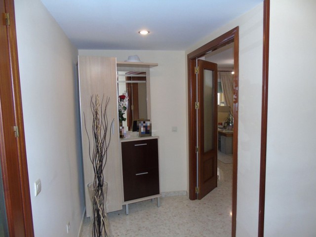 Penthouse avec 4 Chambres  à Mijas