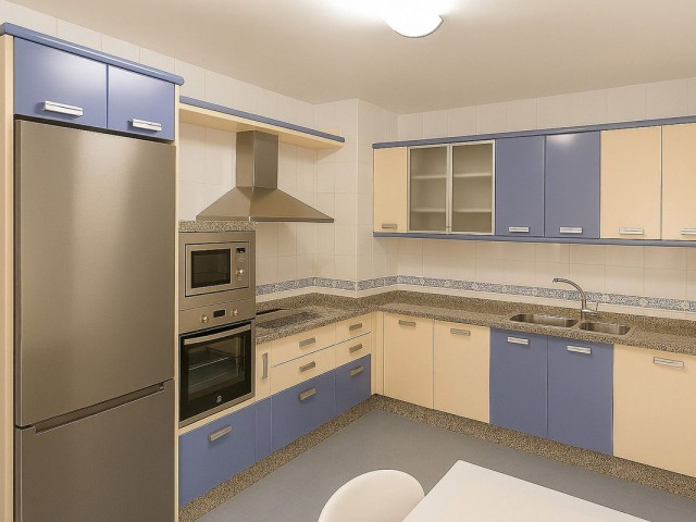 Penthouse avec 4 Chambres  à Mijas
