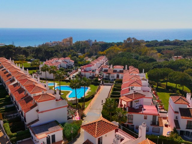 Townhouse, Cabopino, R5346304