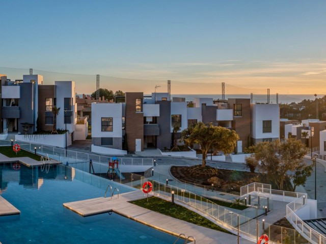 Apartment, Artola, R4627222