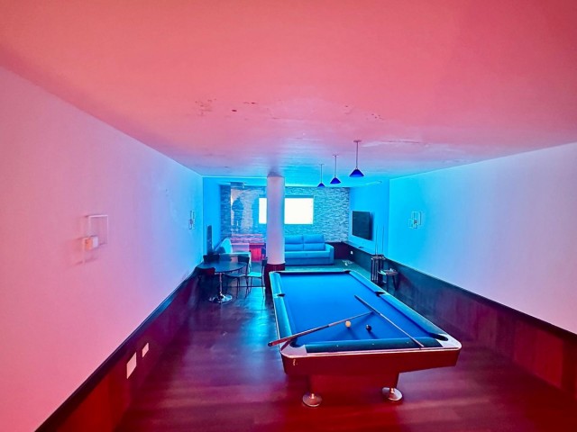 4 Bedrooms Villa in Benahavís