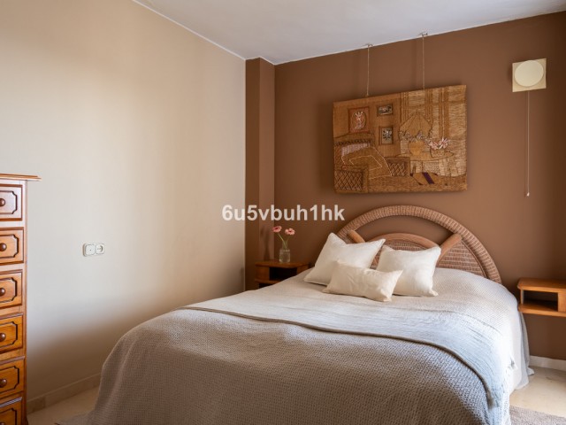 Maison mitoyenne avec 4 Chambres  à Benalmadena Pueblo