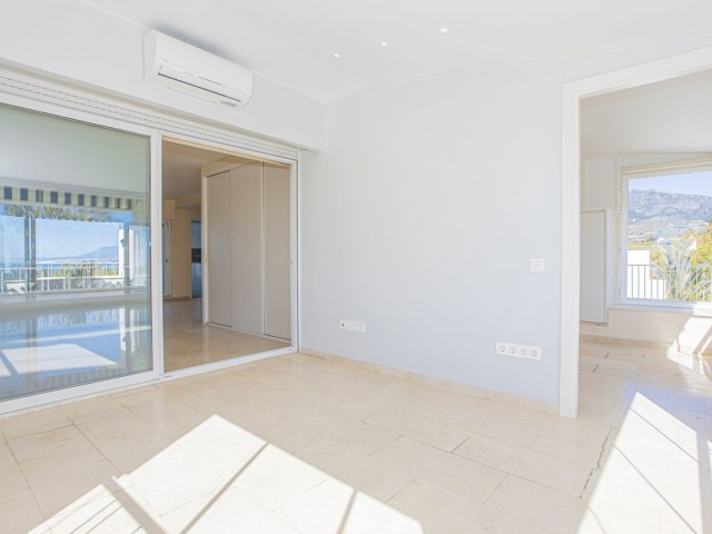 Penthouse avec 3 Chambres  à Río Real