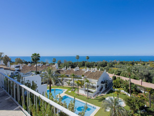 Penthouse avec 3 Chambres  à Río Real