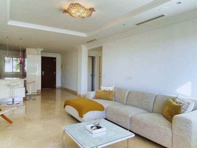 Apartment, Aloha, R5346352