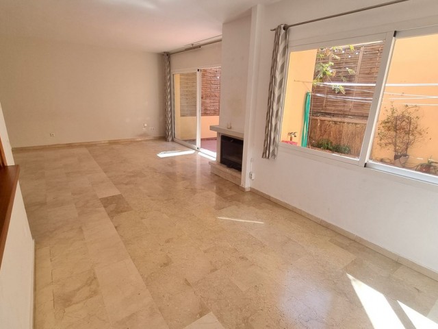 3 Bedrooms Townhouse in Nueva Andalucía