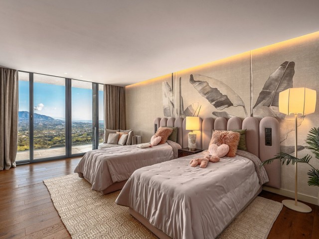 6 Makuuhuoneen Huvila Marbella