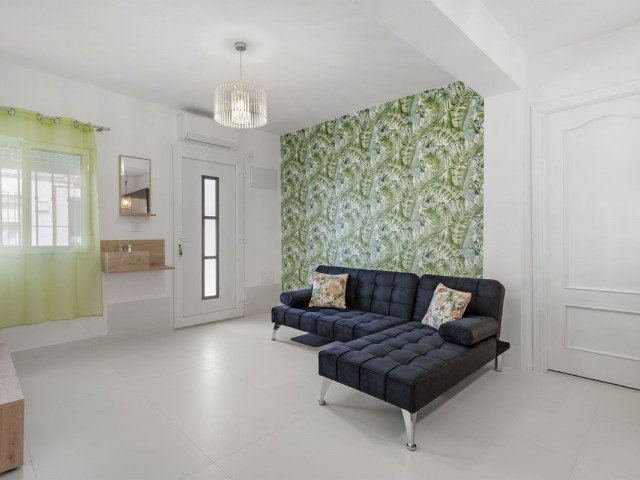 3 Bedrooms Apartment in Los Boliches