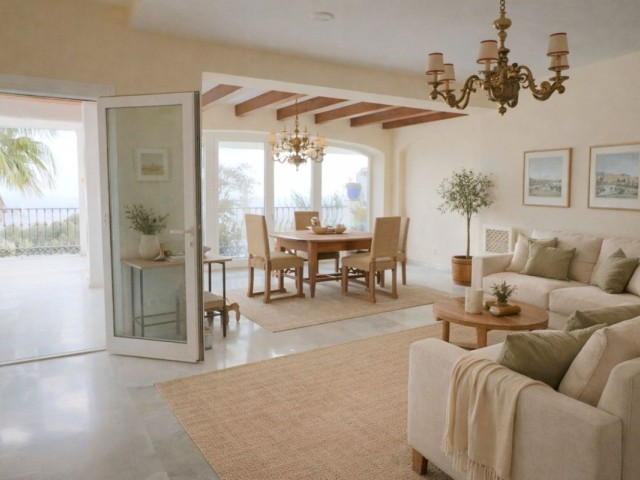 4 Bedrooms Townhouse in Mijas