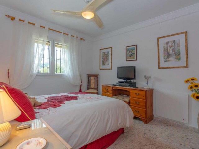 4 Schlafzimmer Villa in Estepona