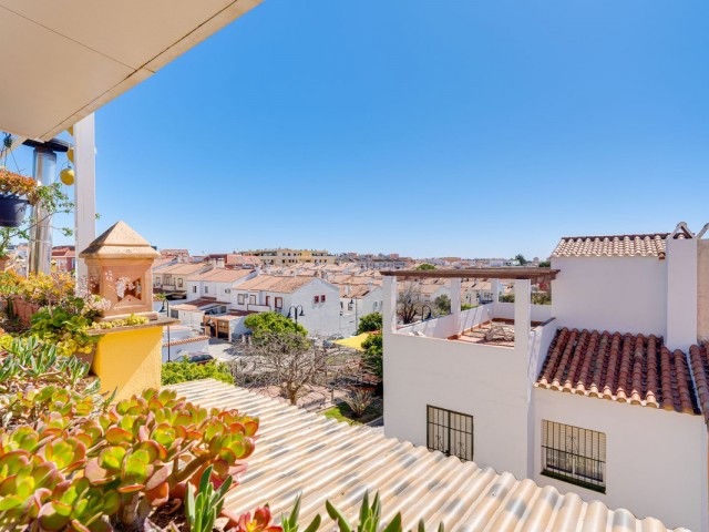 Maison mitoyenne, Las Lagunas, R5347297