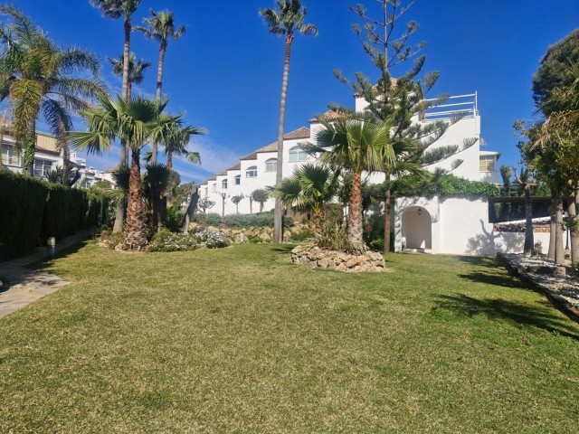 Appartement avec 3 Chambres  à Costabella