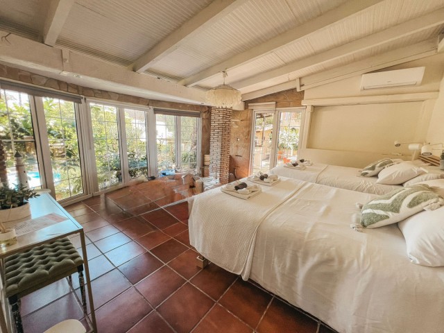5 Schlafzimmer Villa in Nueva Andalucía