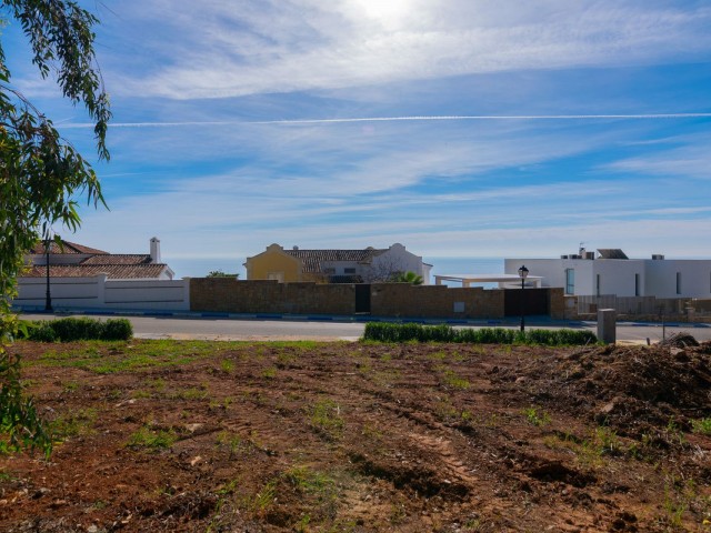  Plot in Manilva