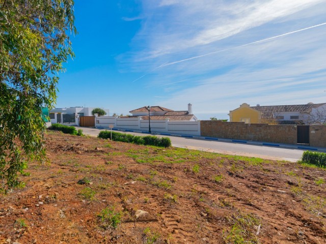  Plot in Manilva