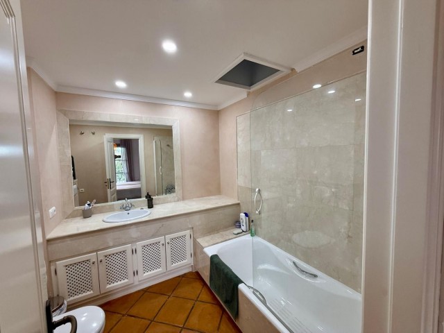 3 Bedrooms Townhouse in Sotogrande Alto