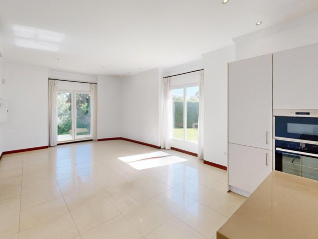 Villa avec 6 Chambres  à Sotogrande Costa