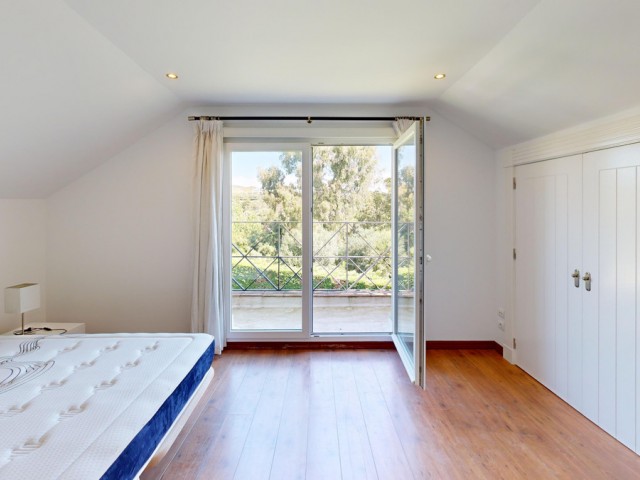 Villa avec 6 Chambres  à Sotogrande Costa