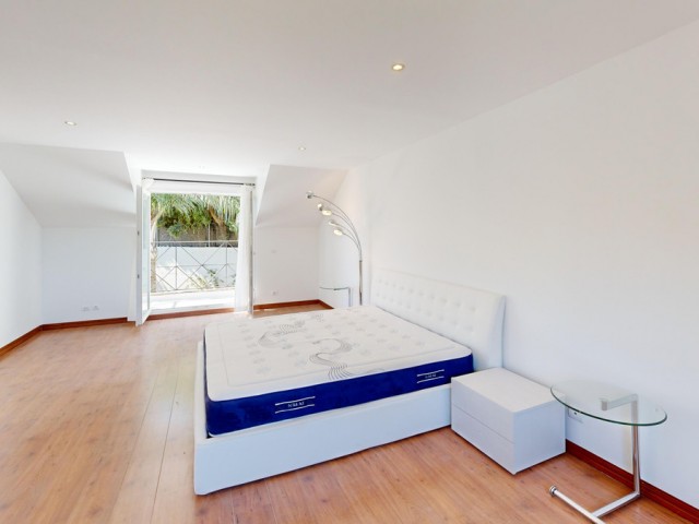 Villa avec 6 Chambres  à Sotogrande Costa