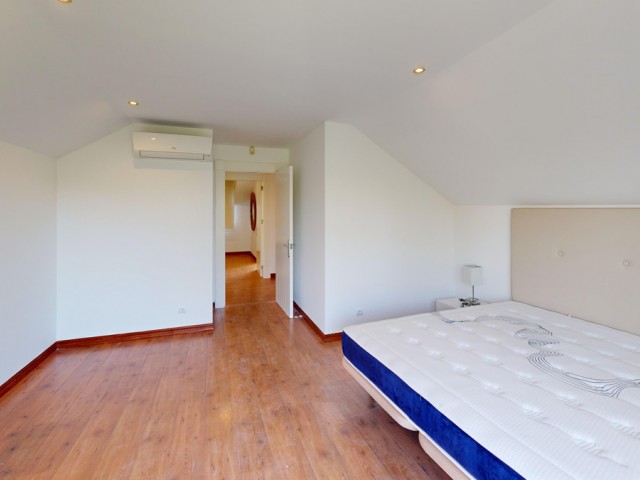 Villa avec 6 Chambres  à Sotogrande Costa