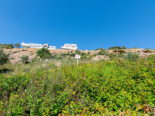  Plot in Manilva