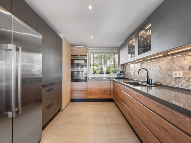 4 Slaapkamer Appartement in Guadalmina Alta