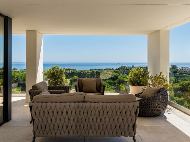 4 Bedrooms Villa in Marbella