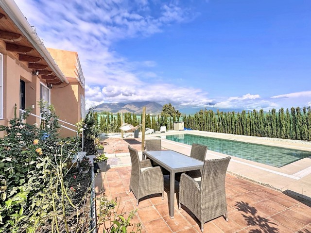 3 Schlafzimmer Villa in Estepona