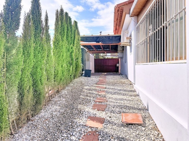 3 Schlafzimmer Villa in Estepona