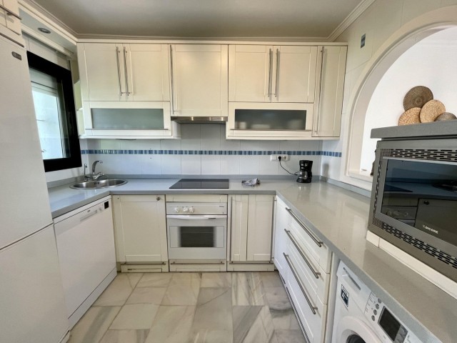 2 Bedrooms Townhouse in Calahonda