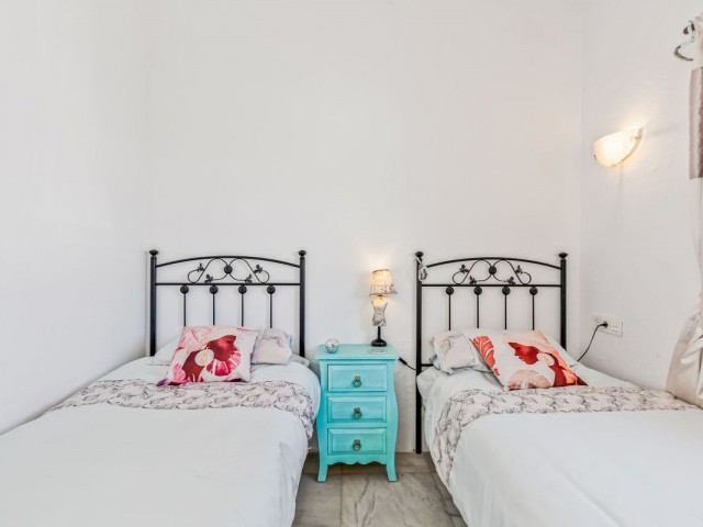 Villa con 3 Dormitorios  en Casares Playa