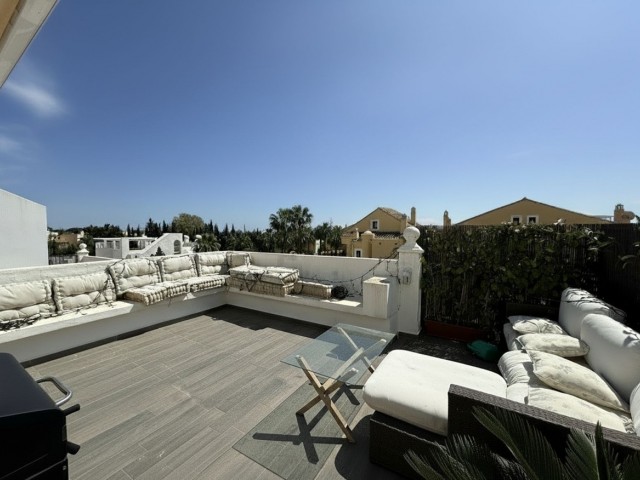 Apartment, Nagüeles, R5335522