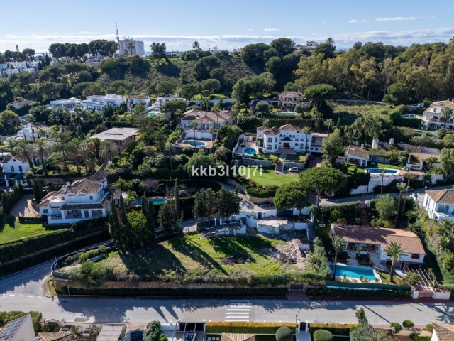 6 Schlafzimmer Villa in Nueva Andalucía