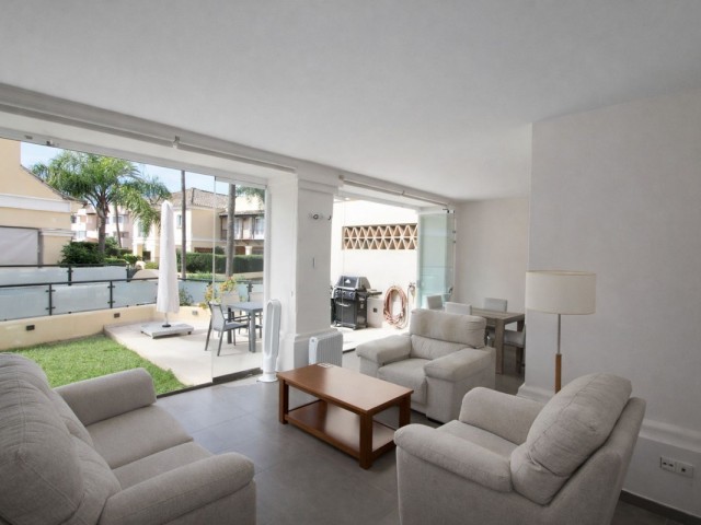 Villa avec 3 Chambres  à Elviria