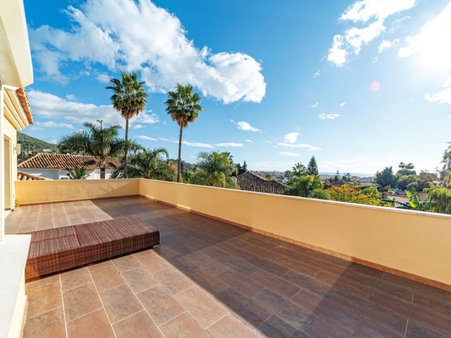 8 Makuuhuoneen Huvila Marbella