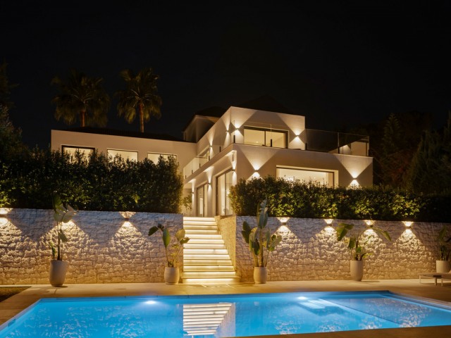 Villa, Las Brisas, R5350300