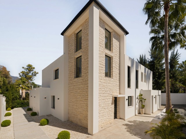 4 Schlafzimmer Villa in Las Brisas