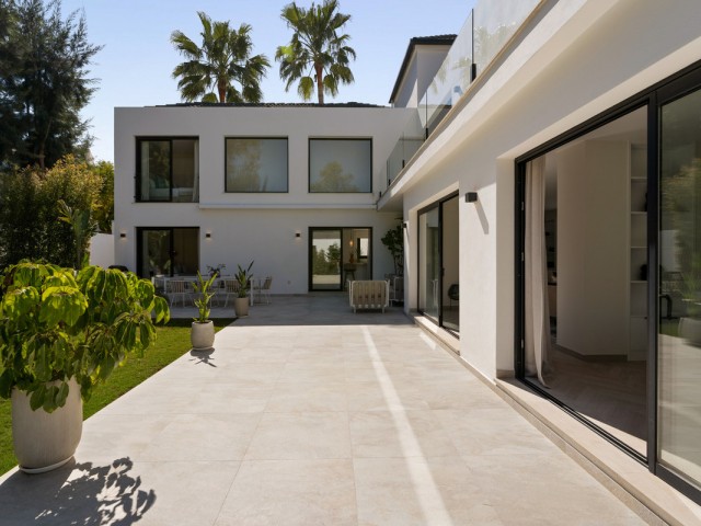 4 Schlafzimmer Villa in Las Brisas