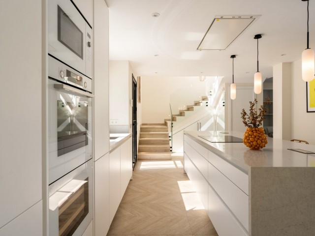 4 Schlafzimmer Villa in Las Brisas