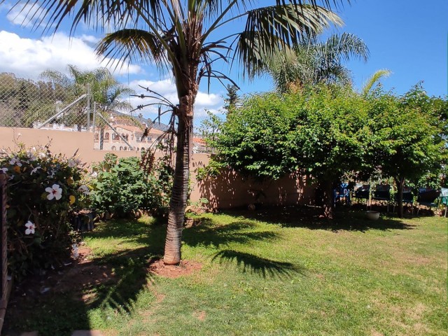 Villa avec 4 Chambres  à Sierrezuela
