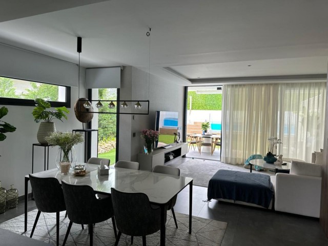 5 Soveroms Villa i Puerto Banús