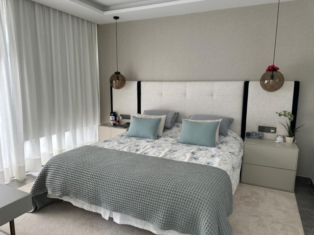 5 Soveroms Villa i Puerto Banús